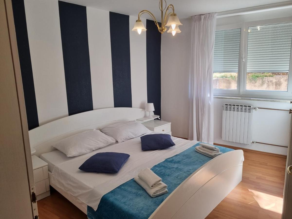 Apartament Moro Vrbnik 2 Zewnętrze zdjęcie